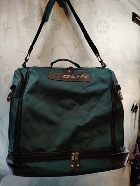 Olin Extra Large Green Travel  Bag with Shoulder Strap
